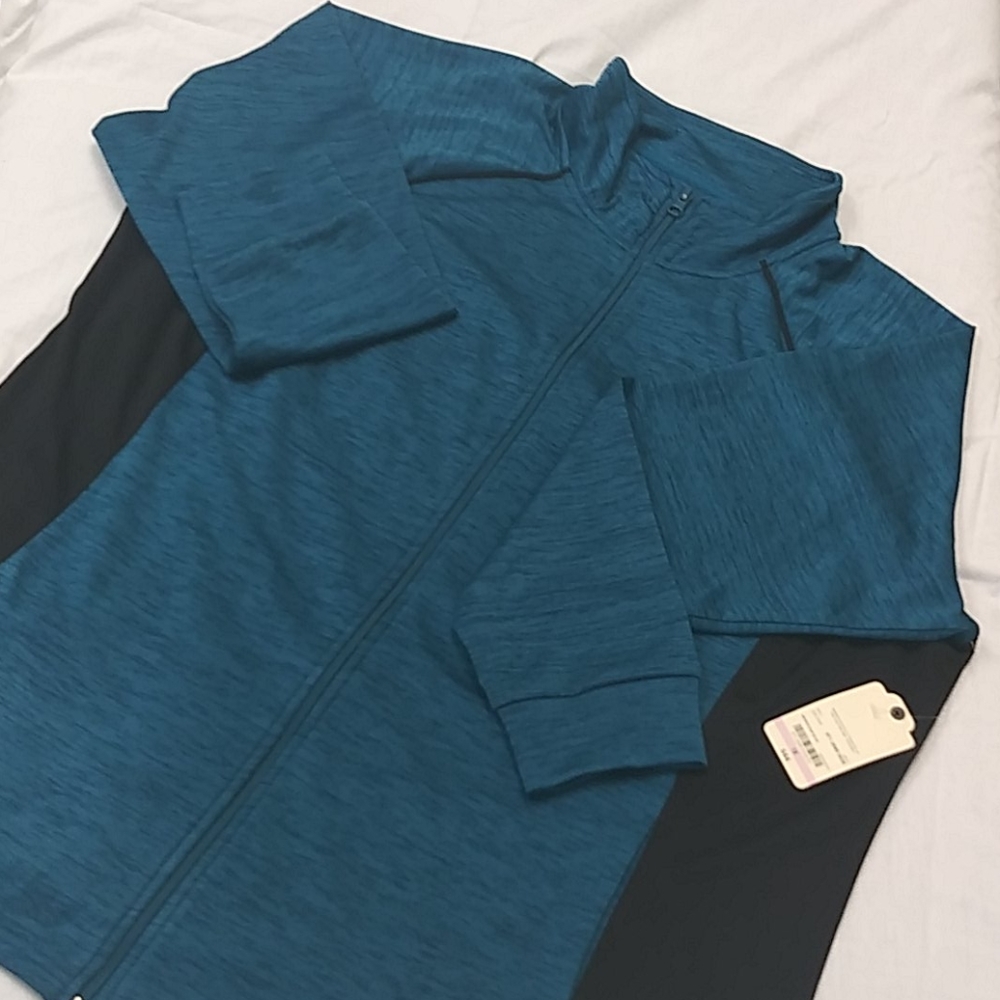 NWT Women's St. Johns Bay Zip Up Define Jacket!